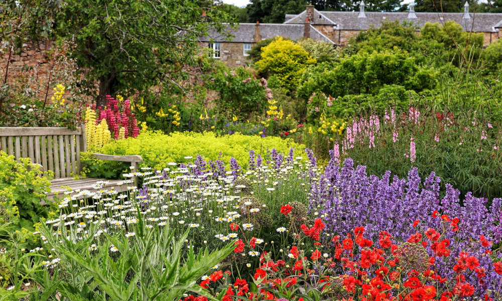 10 Inspirational Garden designs